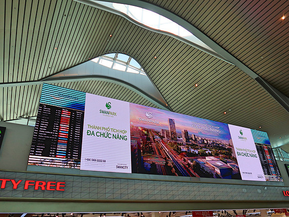 IMG_6413-swan-park-advertising