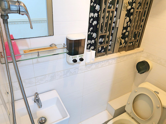 IMG_6450-daxiong-hotel-bathroom