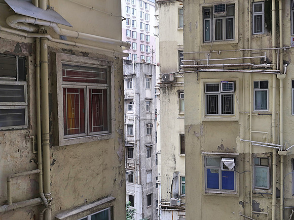IMG_6607-new-lucky-house-back-view
