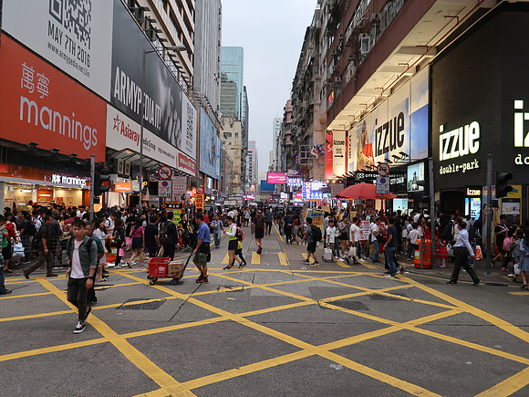 IMG_6618-mongkok-crowd