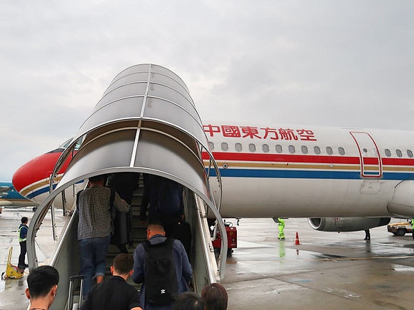 IMG_6653-boarding-china-eastern