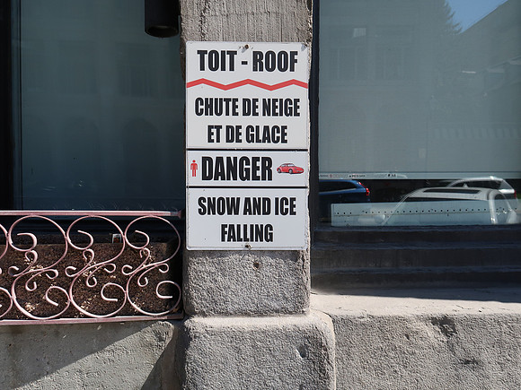 IMG_7003-snow-and-ice-falling