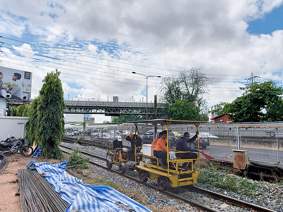 20220219_115412-khlong-toei-rail-line