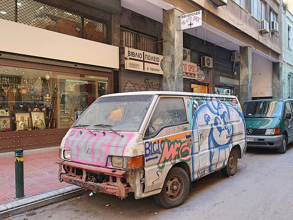 IMG_7847-graffiti-van