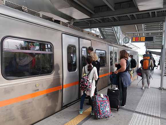 IMG_7657-metro-station