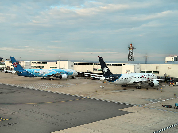 IMG_8253-china-southen-and-aeromexico