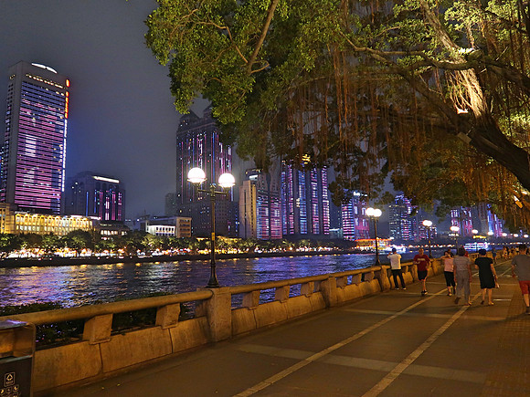 IMG_8330-river-walk-at-night