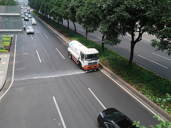 IMG_8533-street-cleaning-truck
