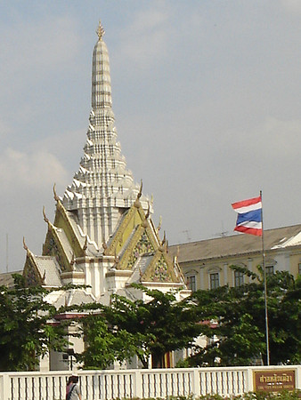 Lak Muang (City Pillar Shrine), Bangkok - Thailand.