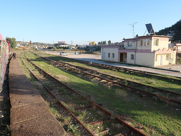 IMG_3823-vore-station-platform