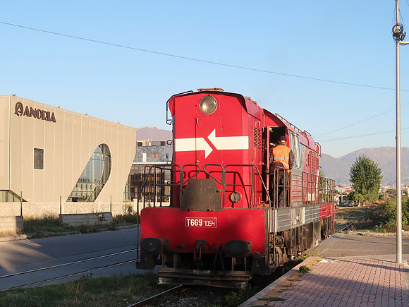 IMG_3837-engine-at-kashar