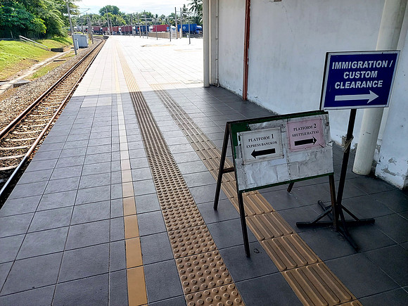 20240522_092135-bangkok-hat-yai-platform-at-padang-besar