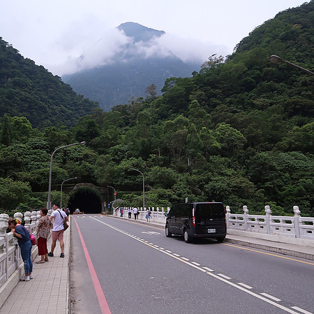 IMG_8921-misty-mountain