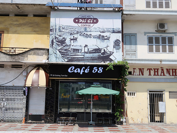 IMG_9164-cafe-58