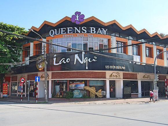 IMG_9174-queens-bay