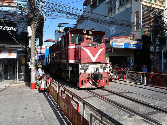 IMG_9245-train-at-me-linh