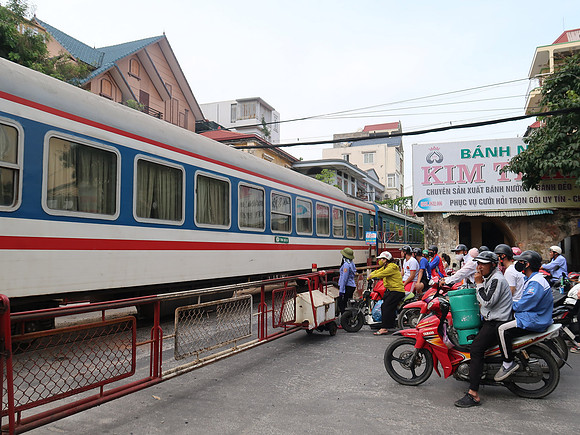 IMG_9372-passenger-train