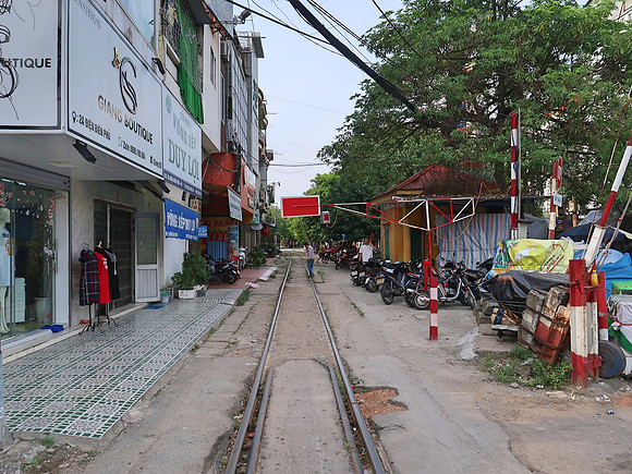IMG_9393-rail-passage-at-dien-bien-phu