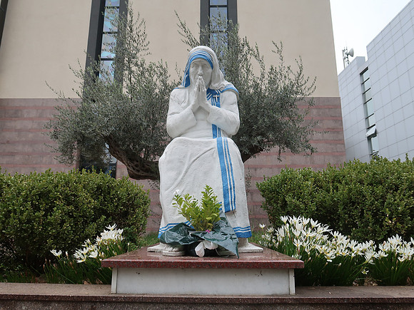 IMG_3291-mother-theresa