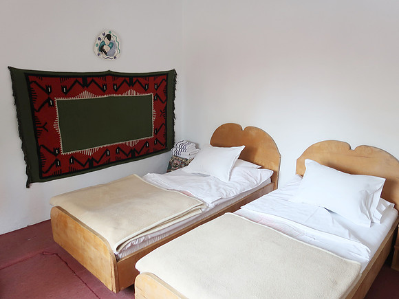 IMG_3343-andreas-bedroom