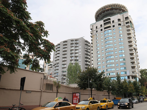 IMG_3392-sky-hotel