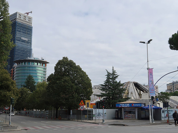 IMG_3427-tirana-pyramid