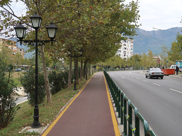 IMG_3457-bike-path