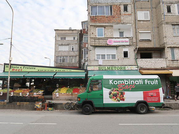 IMG_3478-fruit-truck