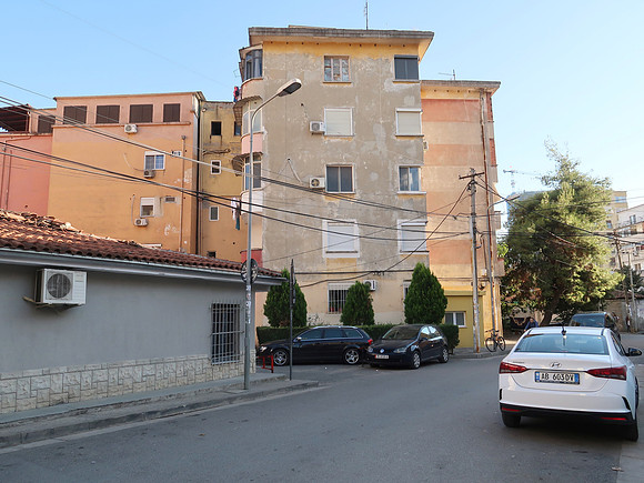 IMG_3582-apartments-elisabet-tirana