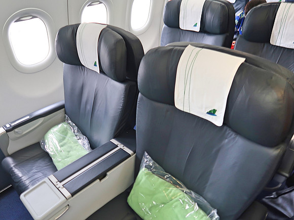 IMG_9771-business-seats