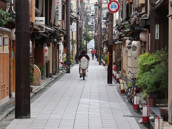 IMG_0443-alley