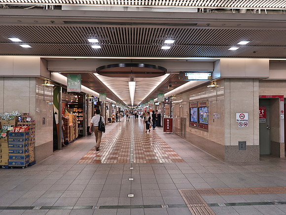 IMG_0759-zest-underground-mall