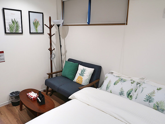 IMG_0838-airbnb-lounge