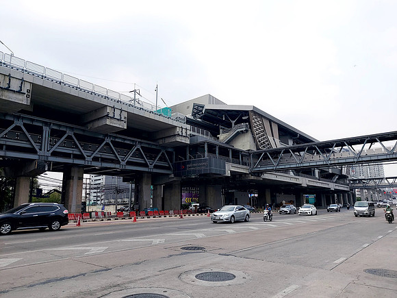 20240111_152437-nonthaburi-monorail