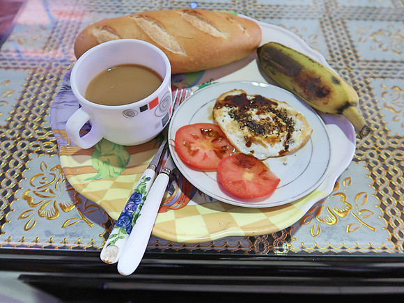 IMG_1462-guesthouse-breakfast