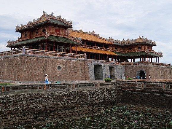 IMG_1483-meridian-gate