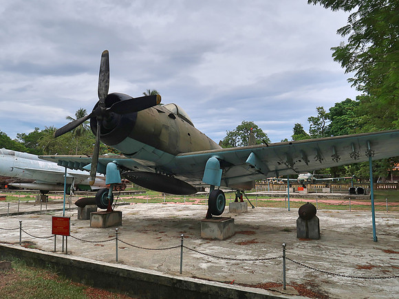 IMG_1492-ad-6-aircraft-from-bien-hoa