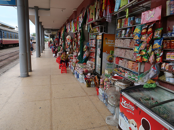 IMG_1698-hue-platform-shops