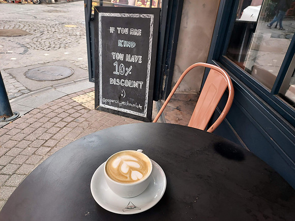 20211102_111407-latte-papercoffeechocolate
