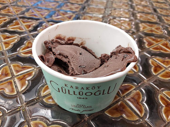 20211105_181300-gulluoglu-ice-cream