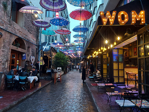20211105_180019-wom-karakoy