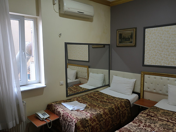 IMG_3972-meddusa-beds