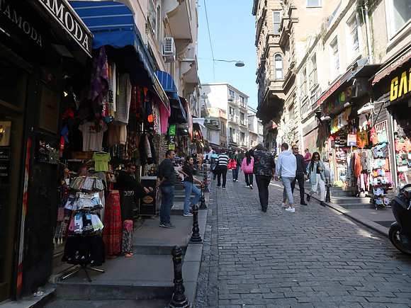 IMG_4209-yuksek-kaldirim-caddesi