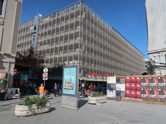 IMG_4323-galataport-parking
