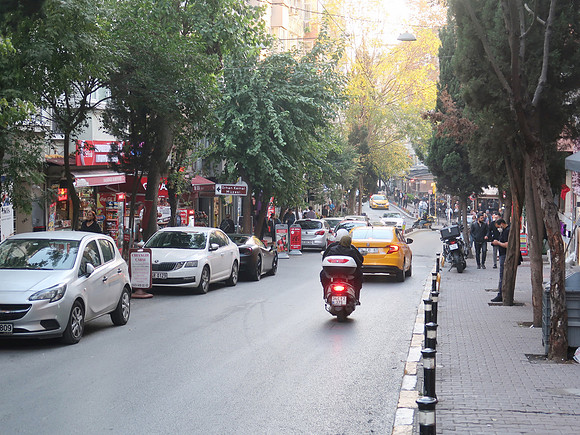 IMG_4333-siraselviler-caddesi