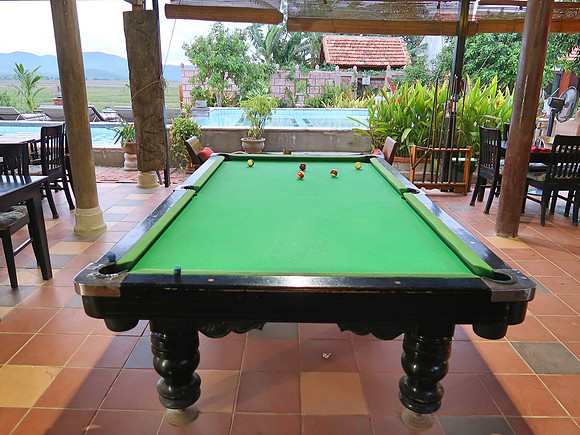 IMG_1774-farmstay-pool-table