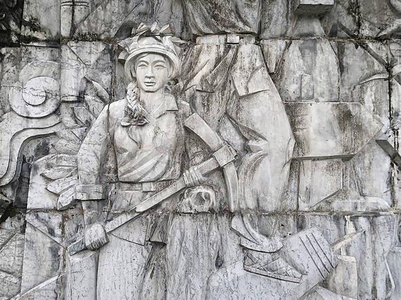 IMG_1822-ho-chi-minh-trail-worker