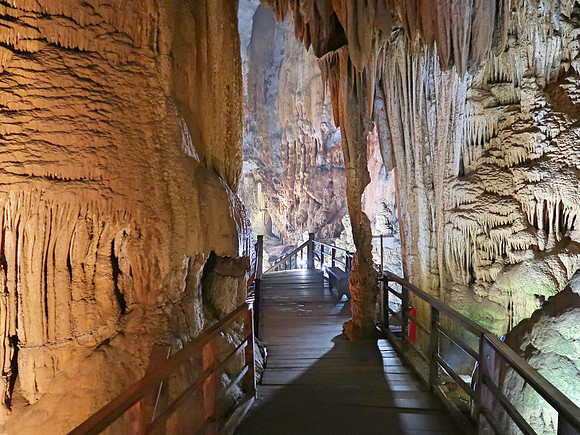 IMG_1847-cave-walk
