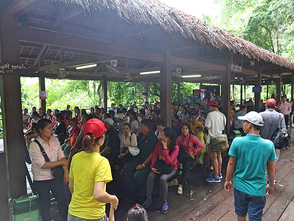 IMG_1848-paradise-cave-group