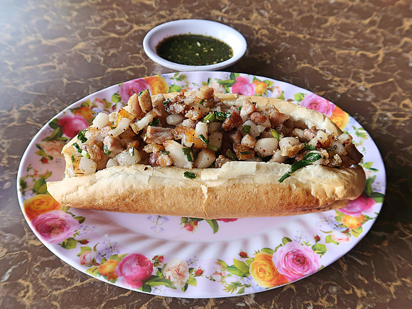 IMG_1858-pork-banh-mi